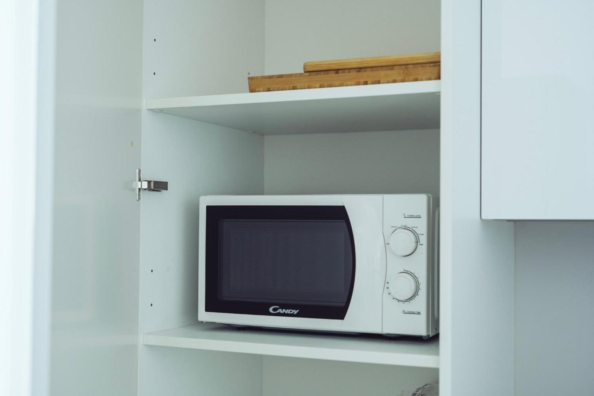 Modern 1 Bedroom ǀ Ac, Free Parking *